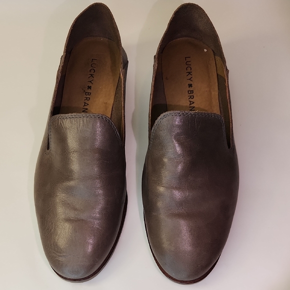 Lucky Brand Loafers - Smooth Leather Flats - Minimalist Design- Fits 6.5 - 7 - Picture 1 of 6